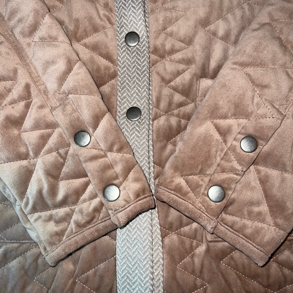 Hem & Thread Quilted Tan Jacket - Picture 12 of 12